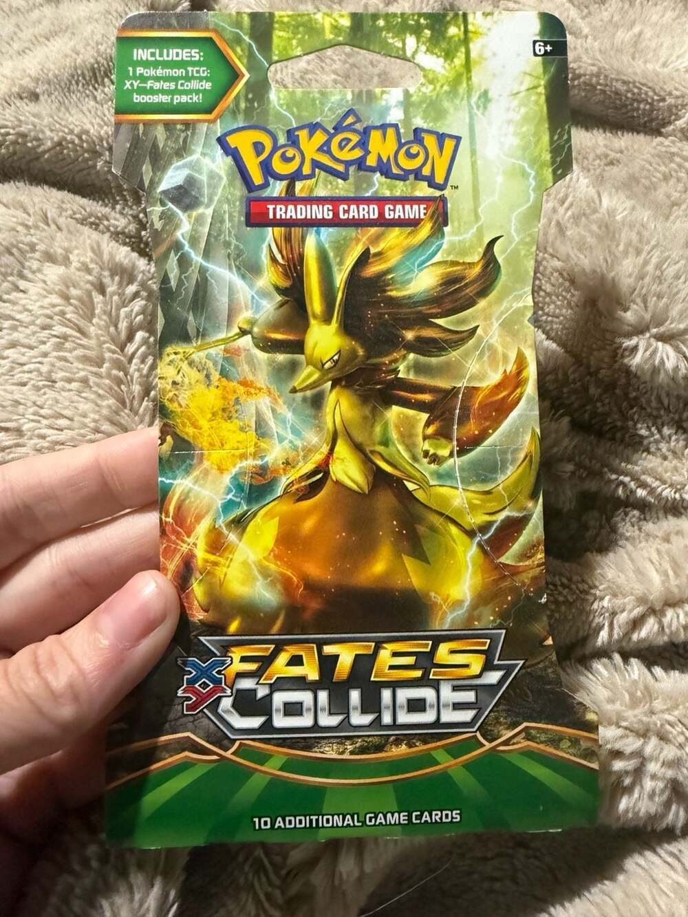 Pokémon TCG XY - Fates Collide Sleeved Booster Pack [Delphox BREAK Art]